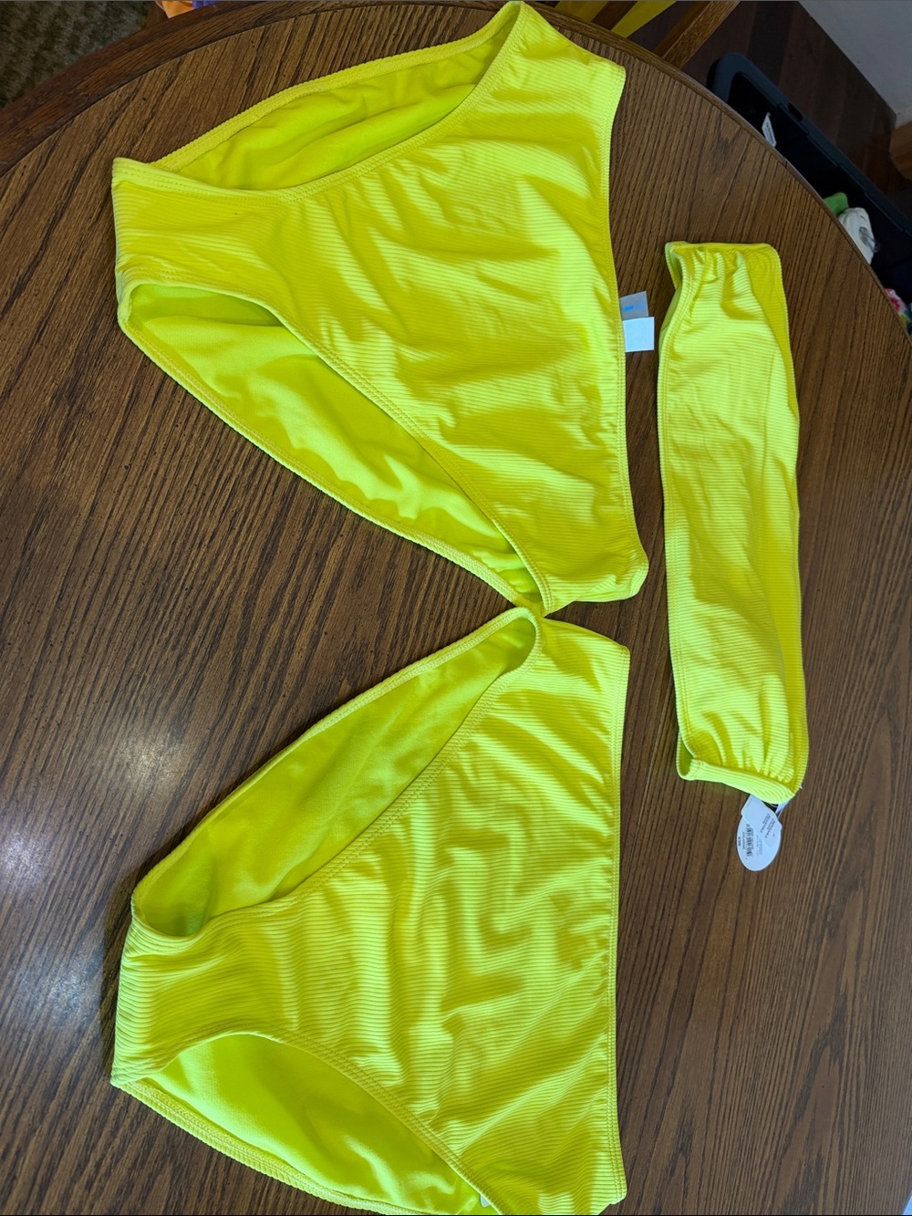 Decree Neon Yellow Ribbed Bikini Set read below 👇🏻
